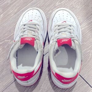 Nike Air Force 1 Low Girls Sneakers Running Shoes size 29.5 11.5
